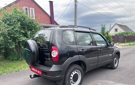 Chevrolet Niva I рестайлинг, 2016 год, 575 000 рублей, 7 фотография