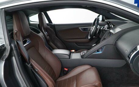 Jaguar F-Type I рестайлинг 2, 2017 год, 4 996 900 рублей, 7 фотография