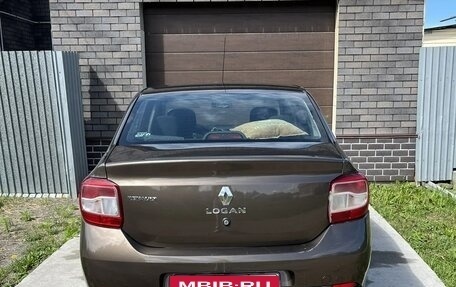 Renault Logan II, 2018 год, 750 000 рублей, 4 фотография
