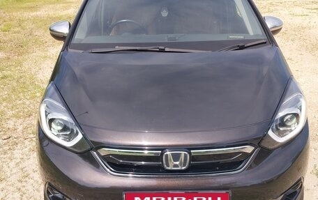 Honda Fit, 2020 год, 1 800 000 рублей, 1 фотография