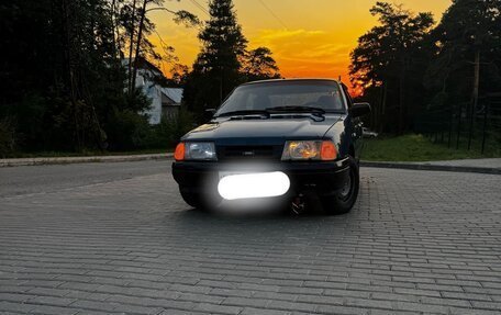 ИЖ 2126 «Ода», 2003 год, 80 000 рублей, 4 фотография