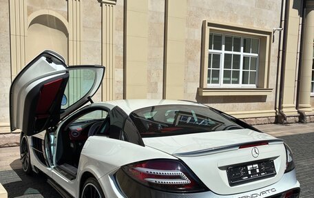 Mercedes-Benz SLR McLaren, 2004 год, 77 000 000 рублей, 2 фотография