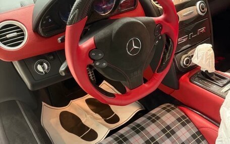 Mercedes-Benz SLR McLaren, 2004 год, 77 000 000 рублей, 11 фотография