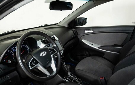 Hyundai Solaris II рестайлинг, 2011 год, 650 000 рублей, 5 фотография
