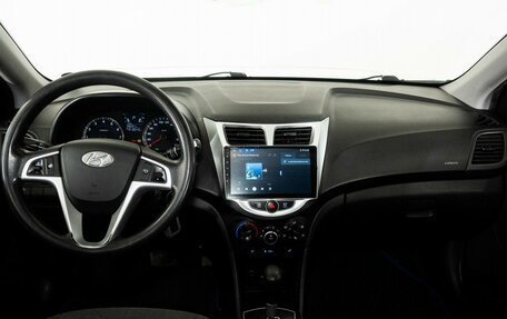 Hyundai Solaris II рестайлинг, 2011 год, 650 000 рублей, 7 фотография