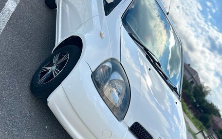 Toyota Vitz, 2001 год, 349 000 рублей, 2 фотография