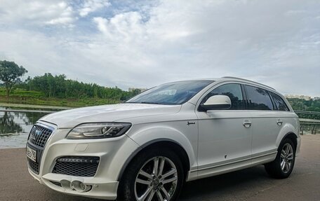 Audi Q7, 2011 год, 1 740 000 рублей, 16 фотография