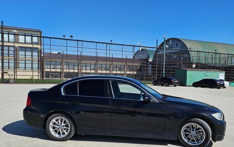 BMW 3 серия, 2007 год, 1 200 000 рублей, 10 фотография