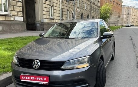 Volkswagen Jetta VI, 2015 год, 1 115 000 рублей, 10 фотография