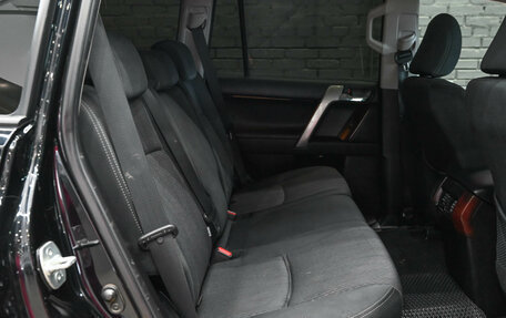Toyota Land Cruiser Prado 150 рестайлинг 2, 2013 год, 3 495 000 рублей, 11 фотография