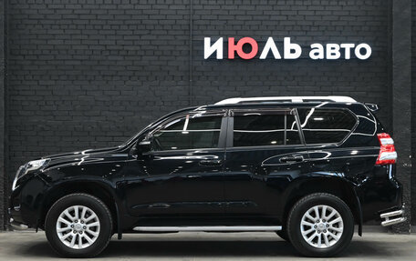 Toyota Land Cruiser Prado 150 рестайлинг 2, 2013 год, 3 495 000 рублей, 8 фотография