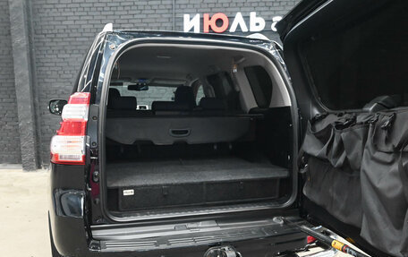 Toyota Land Cruiser Prado 150 рестайлинг 2, 2013 год, 3 495 000 рублей, 6 фотография