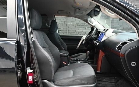 Toyota Land Cruiser Prado 150 рестайлинг 2, 2013 год, 3 495 000 рублей, 10 фотография
