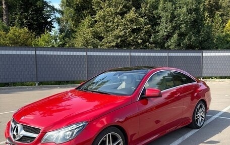 Mercedes-Benz E-Класс, 2015 год, 2 100 000 рублей, 1 фотография