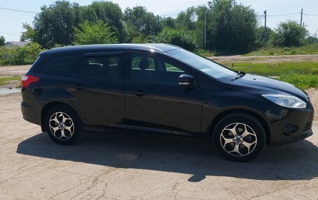 Ford Focus III, 2013 год, 850 000 рублей, 2 фотография
