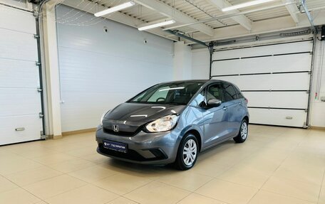 Honda Fit, 2020 год, 1 299 999 рублей, 2 фотография