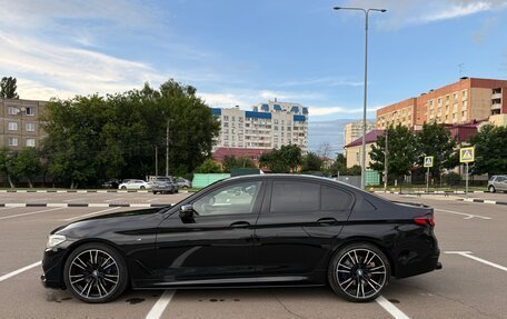 BMW 5 серия, 2019 год, 3 830 000 рублей, 2 фотография