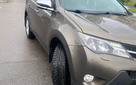 Toyota RAV4, 2013 год, 1 620 000 рублей, 3 фотография