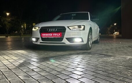 Audi A4, 2012 год, 1 000 000 рублей, 3 фотография
