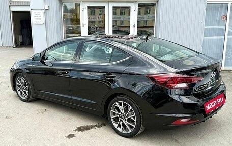 Hyundai Elantra VI рестайлинг, 2019 год, 1 799 000 рублей, 5 фотография