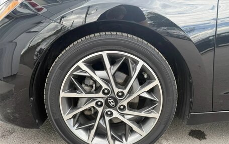 Hyundai Elantra VI рестайлинг, 2019 год, 1 799 000 рублей, 30 фотография