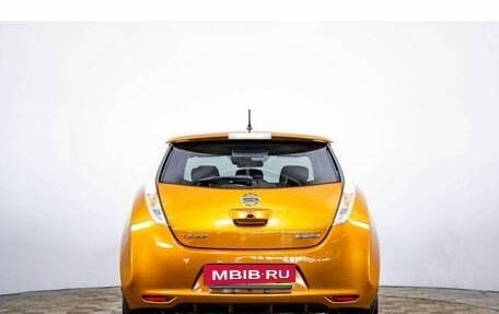 Nissan Leaf I, 2015 год, 999 000 рублей, 5 фотография