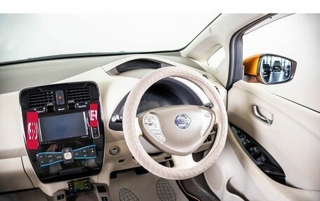 Nissan Leaf I, 2015 год, 999 000 рублей, 14 фотография