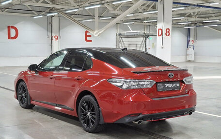 Toyota Camry, 2021 год, 3 350 000 рублей, 8 фотография