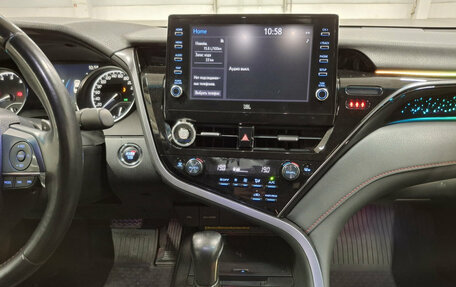 Toyota Camry, 2021 год, 3 350 000 рублей, 18 фотография