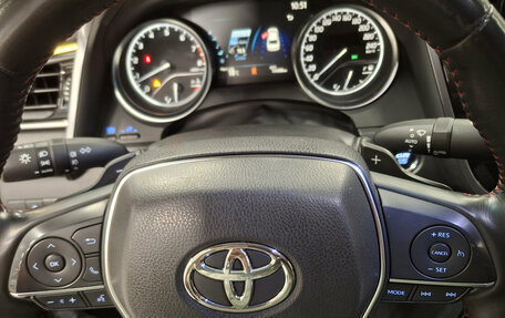 Toyota Camry, 2021 год, 3 350 000 рублей, 28 фотография