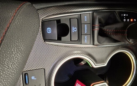 Toyota Camry, 2021 год, 3 350 000 рублей, 27 фотография