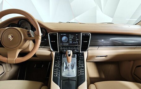 Porsche Panamera II рестайлинг, 2009 год, 2 295 000 рублей, 14 фотография