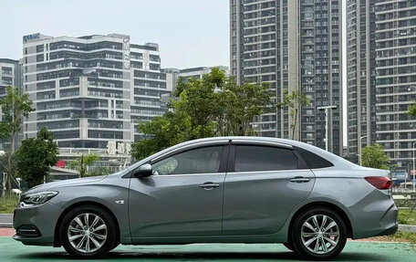 Chevrolet Cruze II, 2023 год, 930 000 рублей, 4 фотография