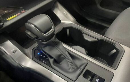 Toyota RAV4, 2026 год, 4 239 000 рублей, 13 фотография