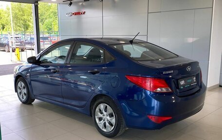Hyundai Solaris II рестайлинг, 2015 год, 867 000 рублей, 4 фотография