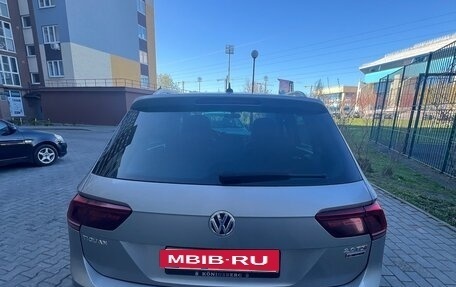 Volkswagen Tiguan II, 2018 год, 2 899 999 рублей, 2 фотография
