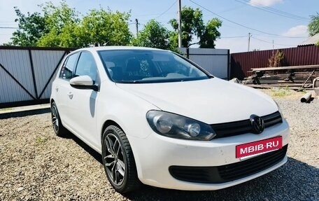 Volkswagen Golf VI, 2011 год, 850 000 рублей, 2 фотография