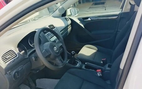 Volkswagen Golf VI, 2011 год, 850 000 рублей, 14 фотография
