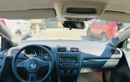Volkswagen Golf VI, 2011 год, 850 000 рублей, 18 фотография