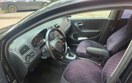 Volkswagen Polo VI (EU Market), 2015 год, 750 000 рублей, 7 фотография