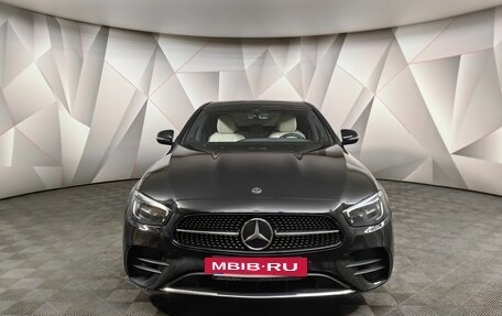 Mercedes-Benz E-Класс, 2020 год, 4 050 000 рублей, 6 фотография