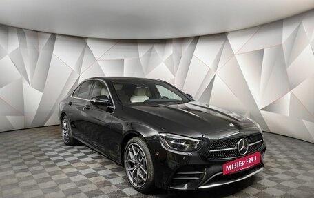 Mercedes-Benz E-Класс, 2020 год, 4 050 000 рублей, 3 фотография