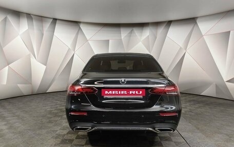 Mercedes-Benz E-Класс, 2020 год, 4 050 000 рублей, 7 фотография