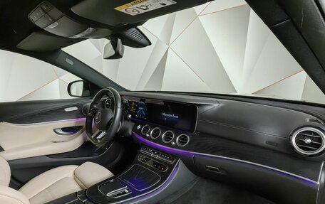 Mercedes-Benz E-Класс, 2020 год, 4 050 000 рублей, 20 фотография