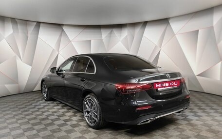 Mercedes-Benz E-Класс, 2020 год, 4 050 000 рублей, 18 фотография