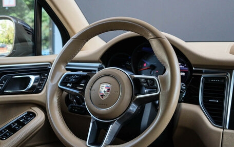 Porsche Macan I рестайлинг, 2016 год, 3 700 000 рублей, 13 фотография