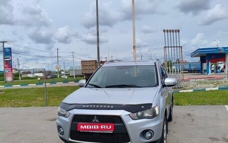 Mitsubishi Outlander III рестайлинг 3, 2008 год, 970 000 рублей, 1 фотография