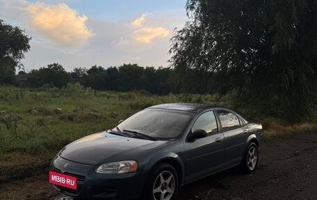 Dodge Stratus II, 2002 год, 320 000 рублей, 1 фотография