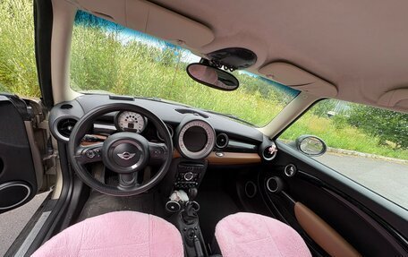 MINI Hatch, 2010 год, 850 000 рублей, 9 фотография