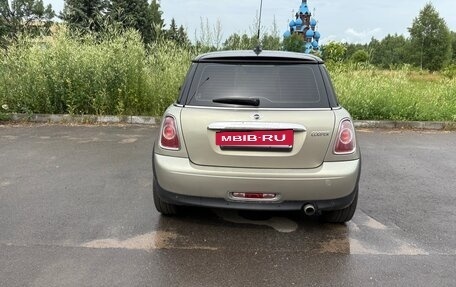 MINI Hatch, 2010 год, 850 000 рублей, 6 фотография